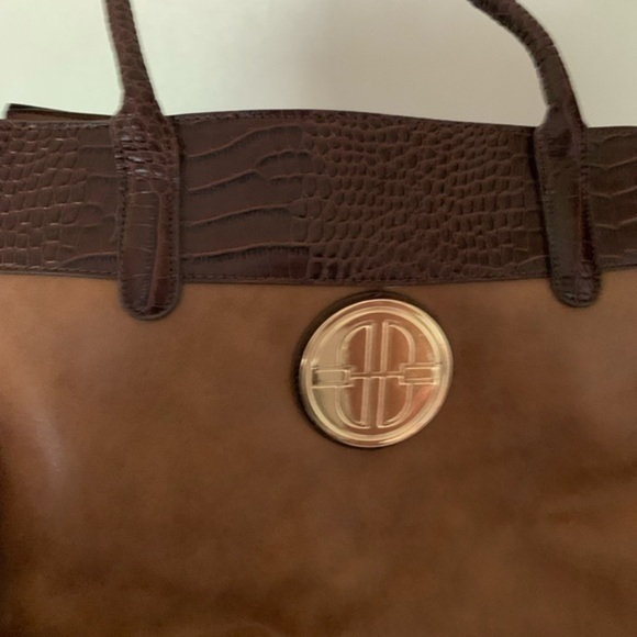 BUENO VEGAN TOTE - Picture 1 of 6